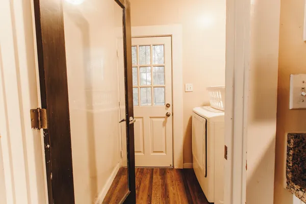 $460,000 | 6870 14th Avenue, Sacramento, CA 95820