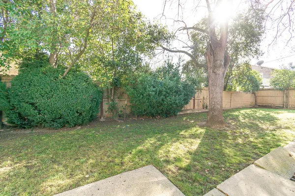 $460,000 | 6870 14th Avenue, Sacramento, CA 95820