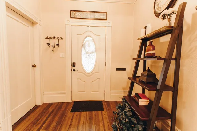 $485,000 | 6870 14th Avenue, Sacramento, CA 95820