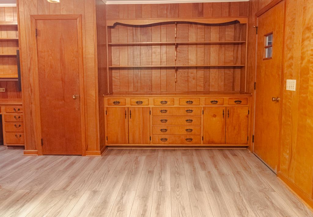 217 Charles Road Chatsworth, GA 30705 - Photo 21 of 43 Built-ins