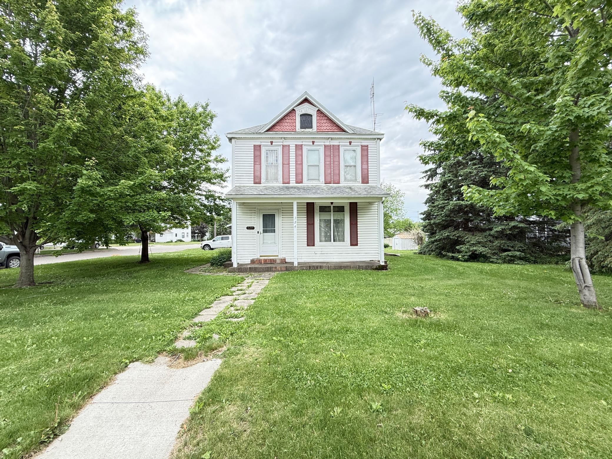 324 Maple Street Sacred Heart, MN 56285 - Photo 1 of 25