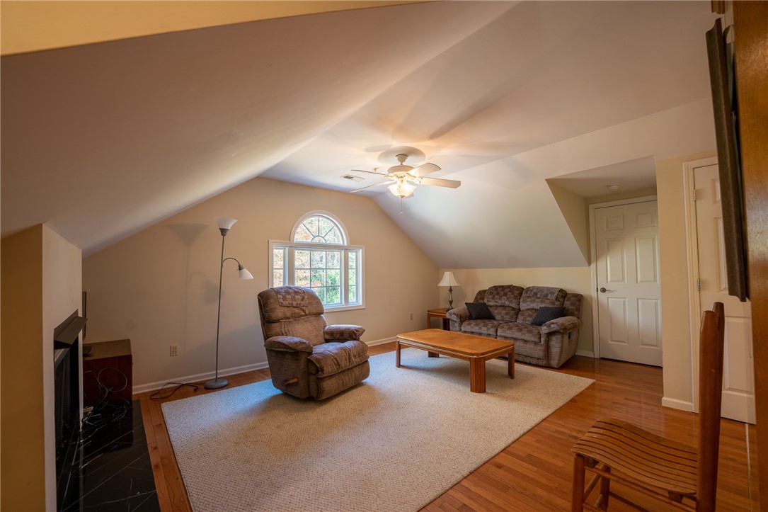 423 Issaqueena Trail Clemson, SC 29631 - Photo 29 of 48 Apartment