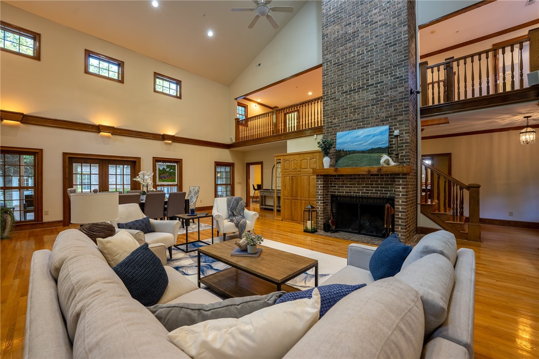 423 Issaqueena Trail Clemson, SC 29631 - Photo 8 of 48 Gallery Image 8