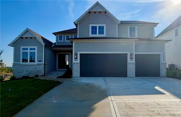 $5,750 | 17621 Carter Street, Overland Park, KS 66013