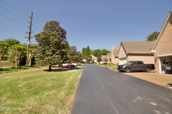 $270,000 | 205 Wiley Parker Road, Jackson, TN 38305