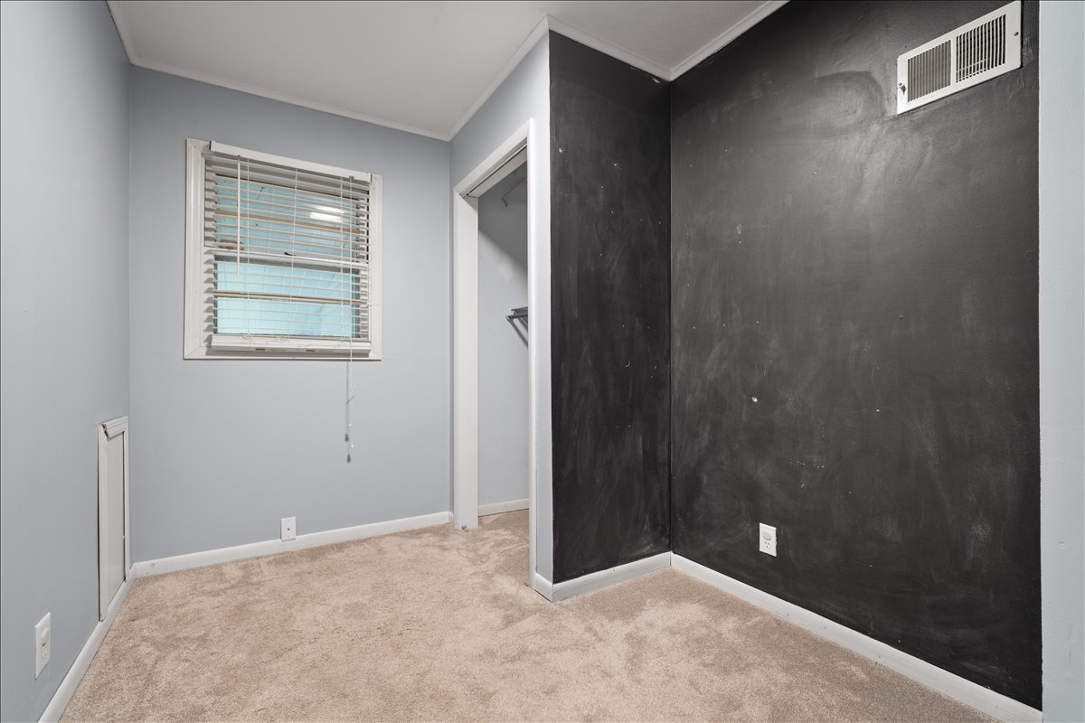 803 Marion Street Bloomington, IL 61701 - Photo 12 of 17