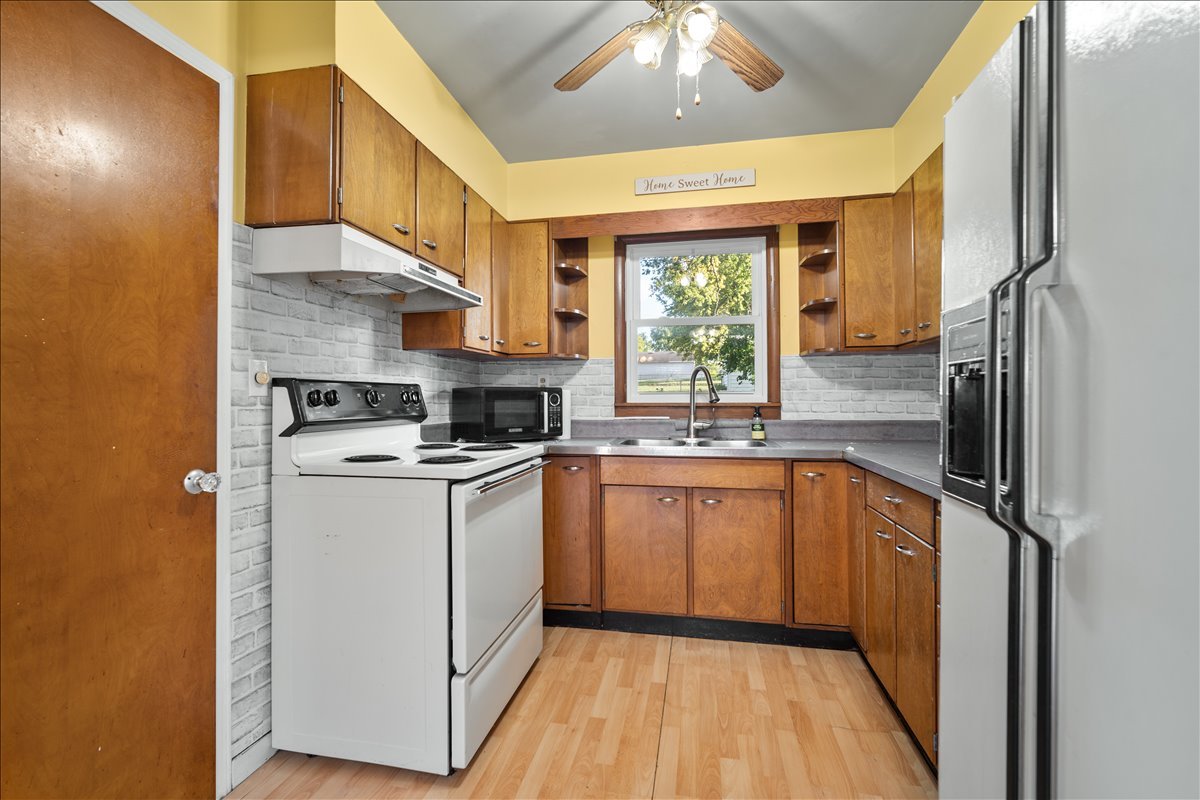 803 Marion Street Bloomington, IL 61701 - Photo 5 of 17