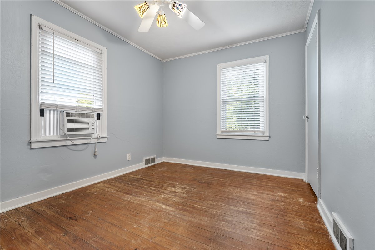 803 Marion Street Bloomington, IL 61701 - Photo 9 of 17