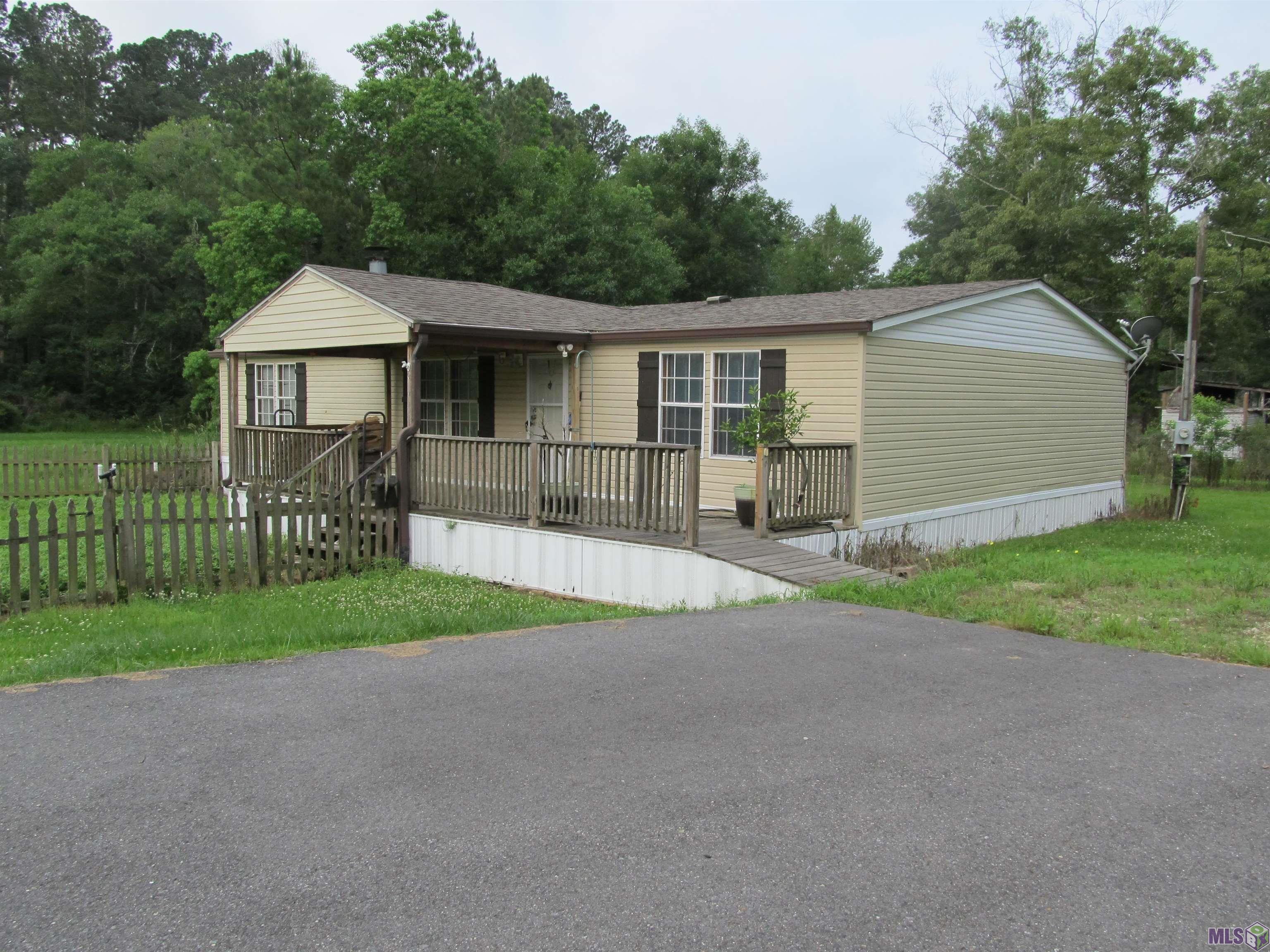 27515 South Frost Road Livingston, LA 70754 - Photo 1 of 11 Gallery Image 1