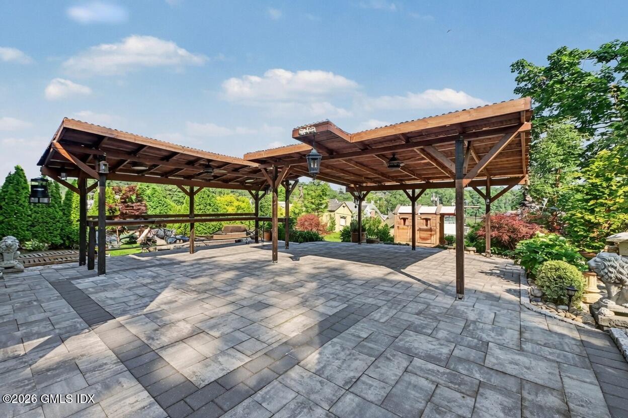 69 Valley Road Cos Cob, CT 06807 - Photo 29 of 39 w4yUV