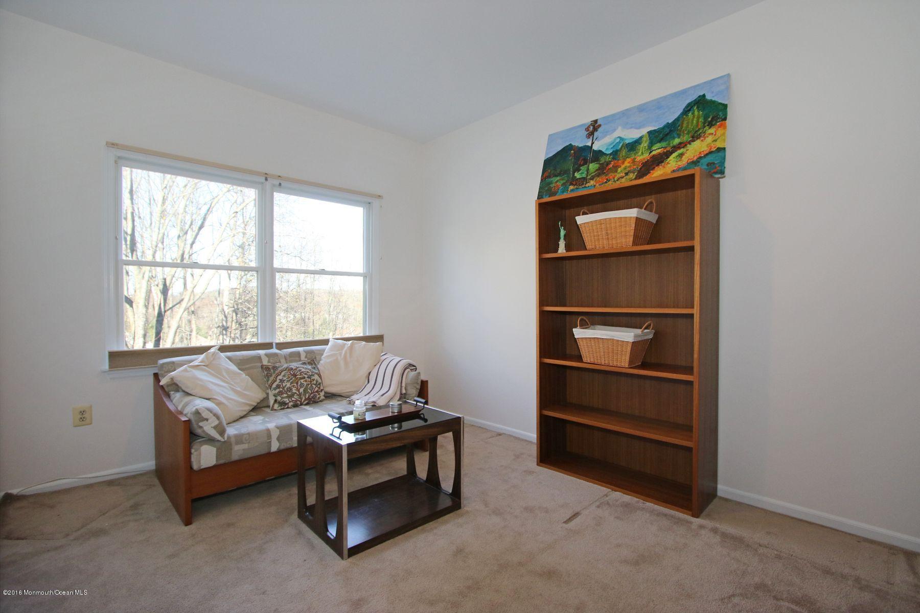 94 Knob Hill Road Morganville, NJ 07751 - Photo 22 of 37 24IMG_0764a