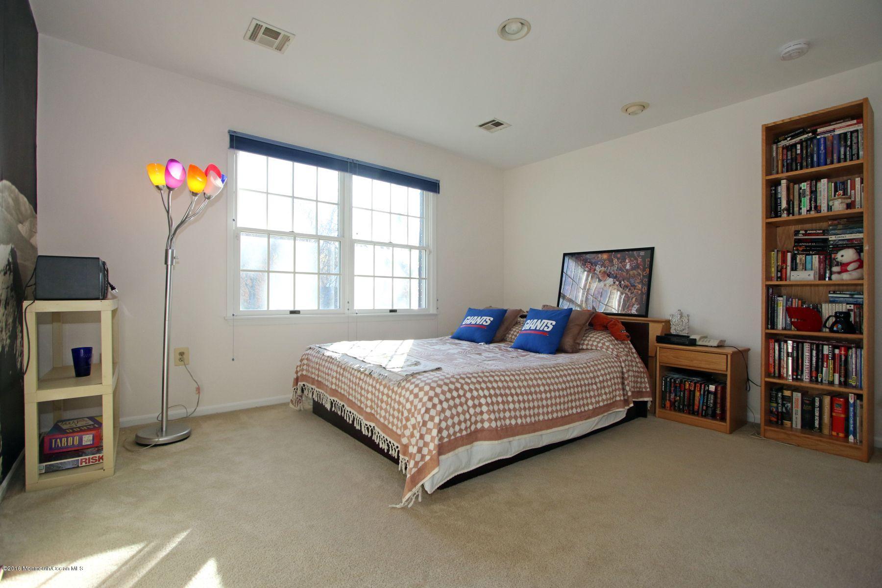 94 Knob Hill Road Morganville, NJ 07751 - Photo 36 of 37 32IMG_0782a