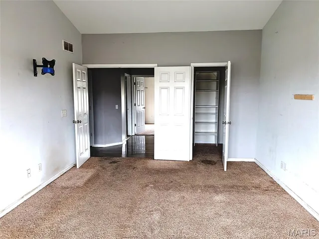 $185,000 | 408 Edward Drive, Columbia, IL 62236