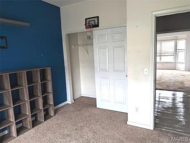 $185,000 | 408 Edward Drive, Columbia, IL 62236