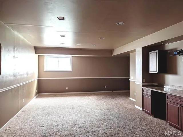 $185,000 | 408 Edward Drive, Columbia, IL 62236