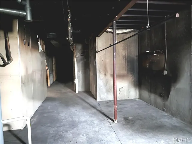 $185,000 | 408 Edward Drive, Columbia, IL 62236