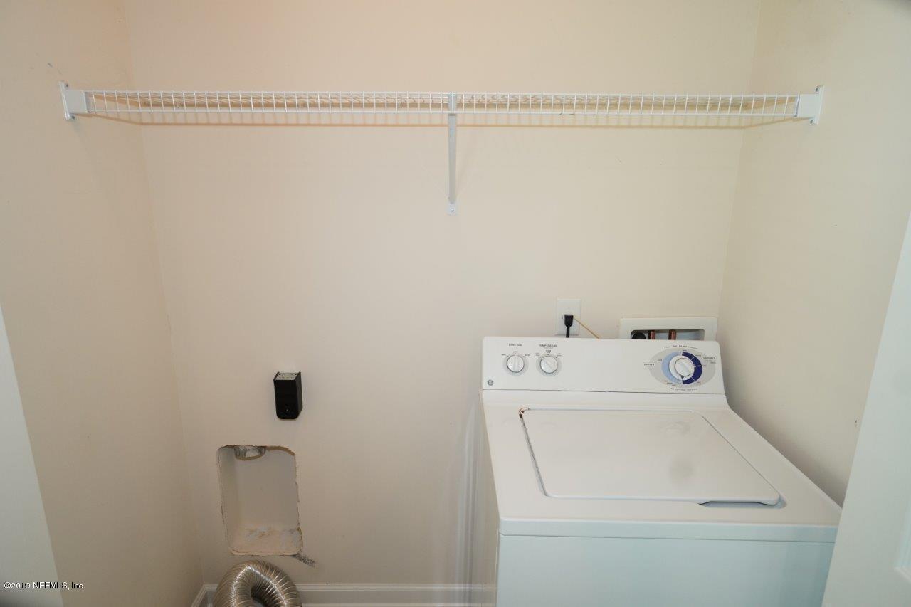 3859 Trail Ridge Road Middleburg, FL 32068 - Photo 15 of 42 Laundry Room