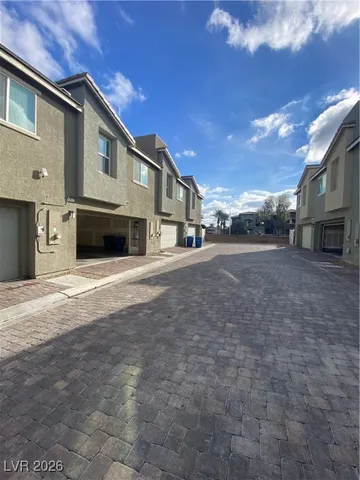 $1,995 | 6812 Alpine White Court, North Las Vegas, NV 89086