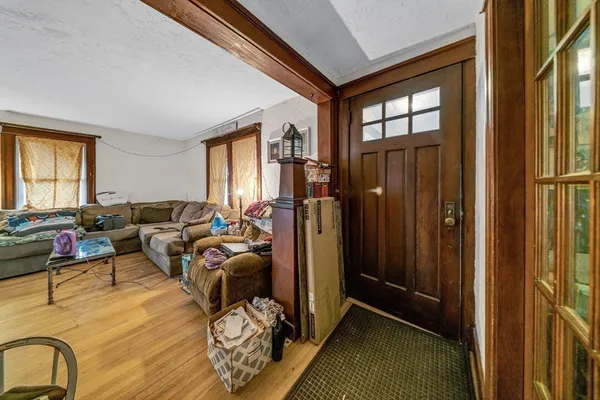 $750,000 | 30-32 Dewey Road, Shrewsbury, MA 01545