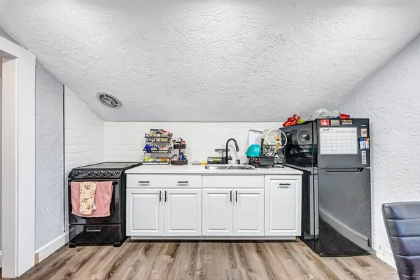 $750,000 | 30-32 Dewey Road, Shrewsbury, MA 01545