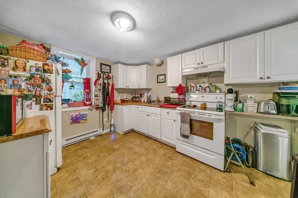 $750,000 | 30-32 Dewey Road, Shrewsbury, MA 01545