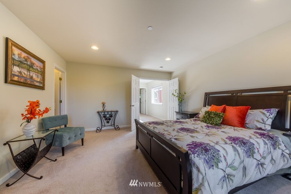 22841 15th Avenue Southeast, Unit 5 Bothell, WA 98021 - Photo 8 of 17