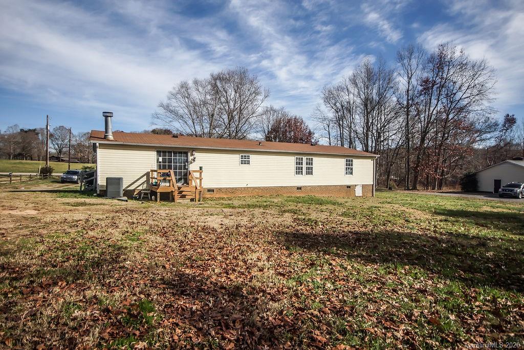 5271 Irish Potato Road Kannapolis, NC 28083 - Photo 5 of 24 Gallery Image 5