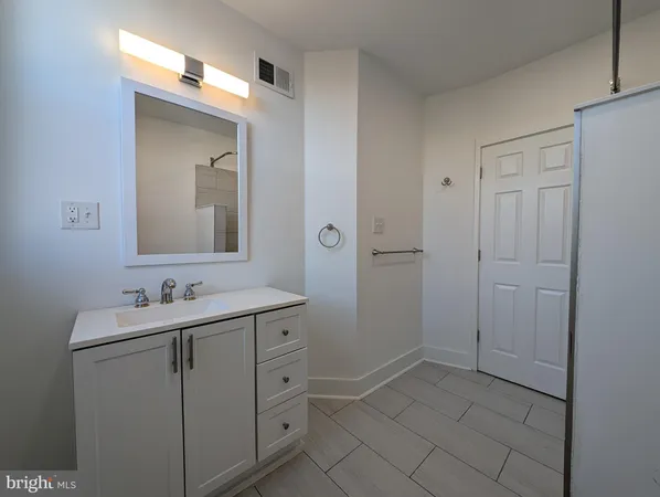 $2,250 | 2437 Sepviva Street, Philadelphia, PA 19125