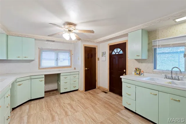 $114,900 | 7218 Lakeshore Drive, Cedar Hill, MO 63016