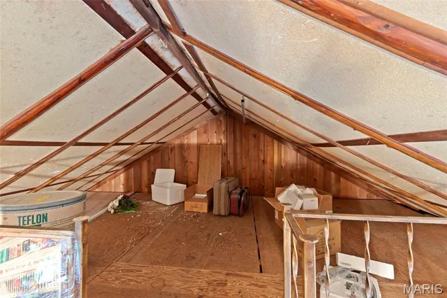 $114,900 | 7218 Lakeshore Drive, Cedar Hill, MO 63016