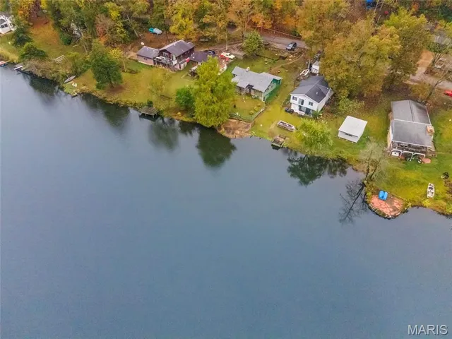 $114,900 | 7218 Lakeshore Drive, Cedar Hill, MO 63016