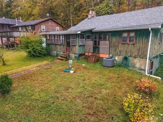 $114,900 | 7218 Lakeshore Drive, Cedar Hill, MO 63016