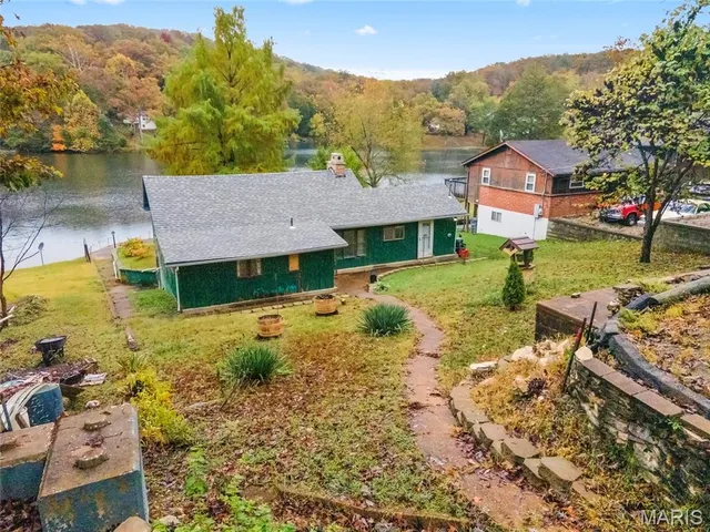 $114,900 | 7218 Lakeshore Drive, Cedar Hill, MO 63016