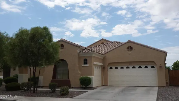 $2,995 | 2417 East Iris Drive, Chandler, AZ 85286