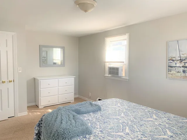 $2,250 | 83 Brown Avenue, Unit 20, Hampton, NH 03842