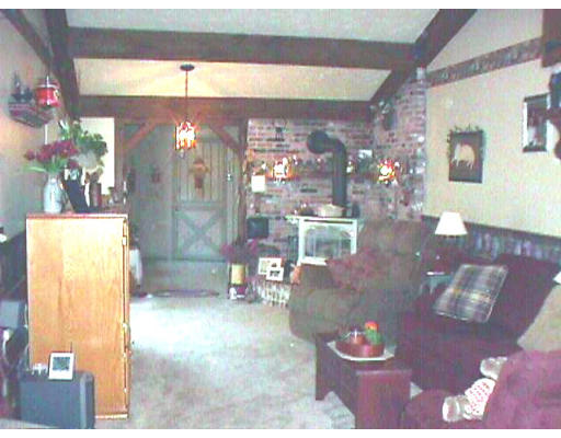 69 Pepper Road Fitchburg, MA 01420 - Photo 5 of 7 Gallery Image 5