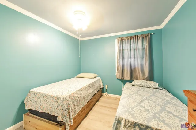 $225,000 | 176 Holly Grove Lane, Grand Isle, LA 70358