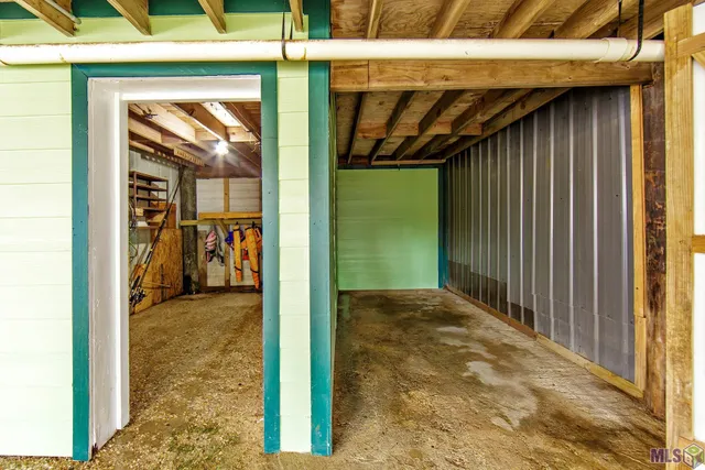 $225,000 | 176 Holly Grove Lane, Grand Isle, LA 70358