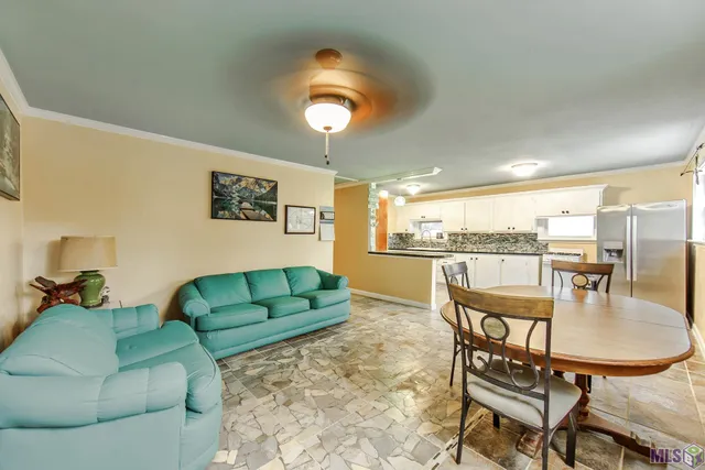 $225,000 | 176 Holly Grove Lane, Grand Isle, LA 70358