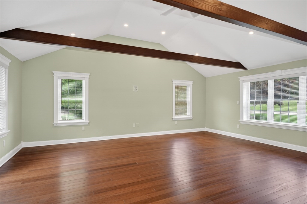 10 Virginia Road Tyngsborough, MA 01879 - Photo 13 of 38