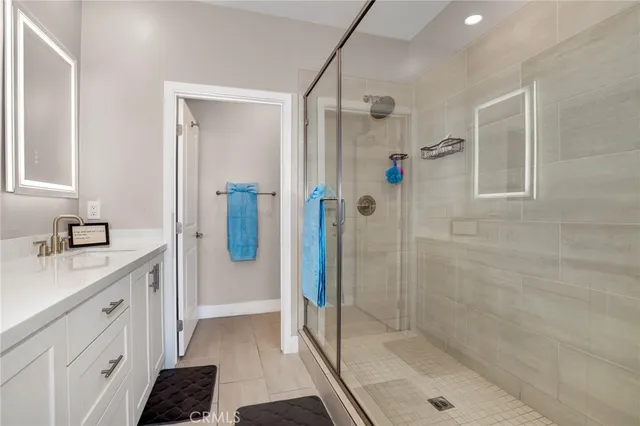 $1,059,000 | 1642 West Saratoga Lane, San Pedro, CA 90732