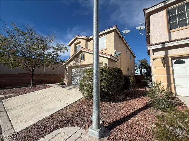 $2,050 | 10148 San Gervasio Avenue, Las Vegas, NV 89147