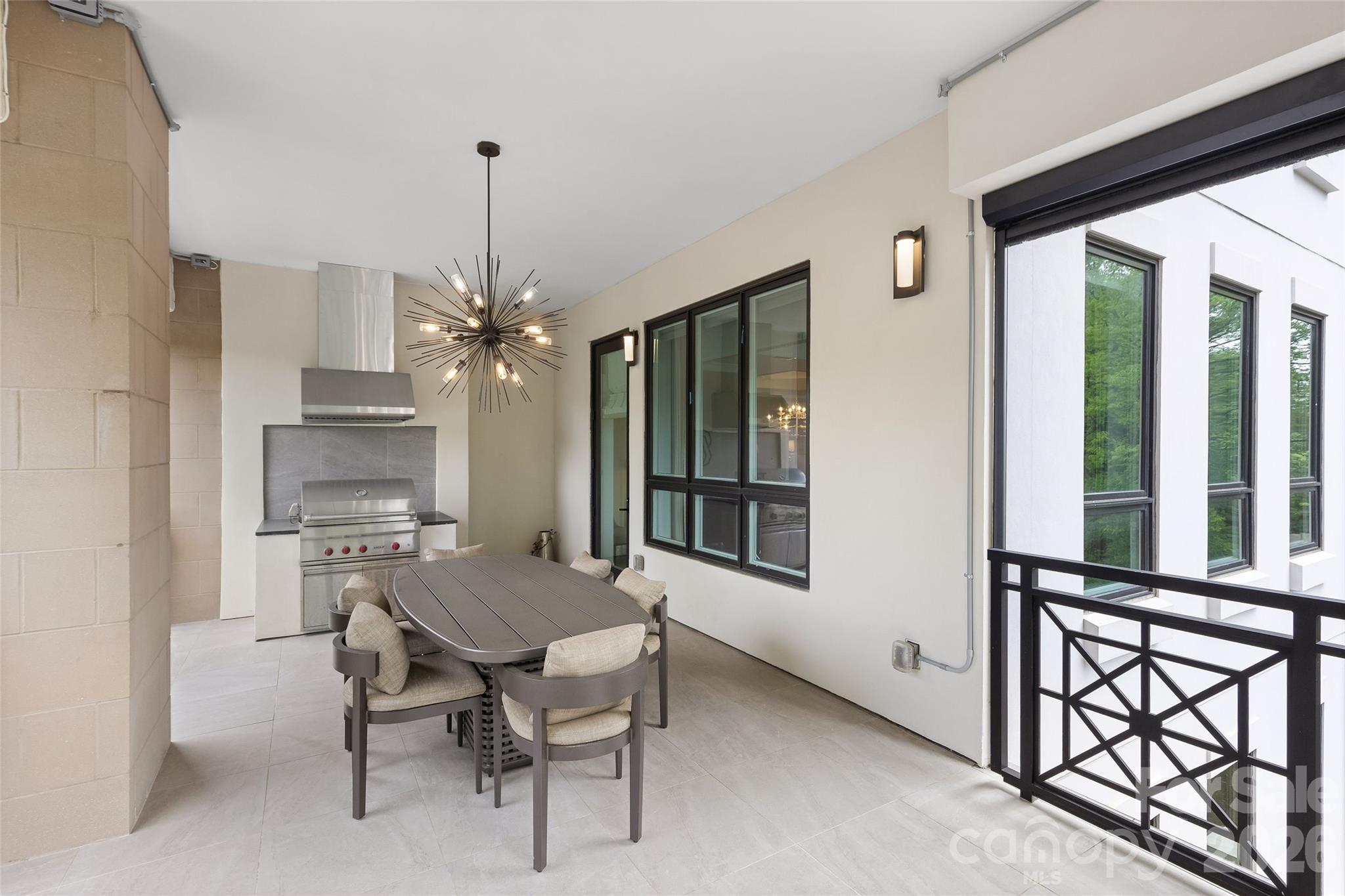 130 Cherokee Road, Unit 306 Charlotte, NC 28207 - Photo 40 of 48 Gallery Image 40