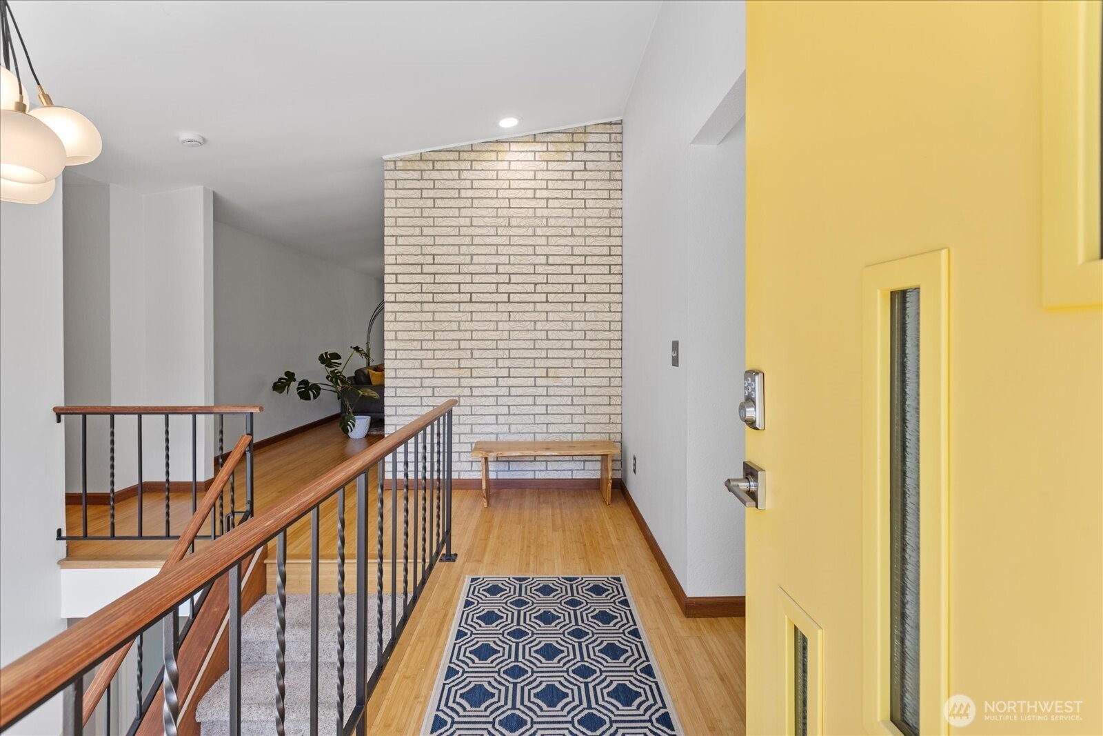 8011 180th Place Southwest Edmonds, WA 98026 - Photo 4 of 39