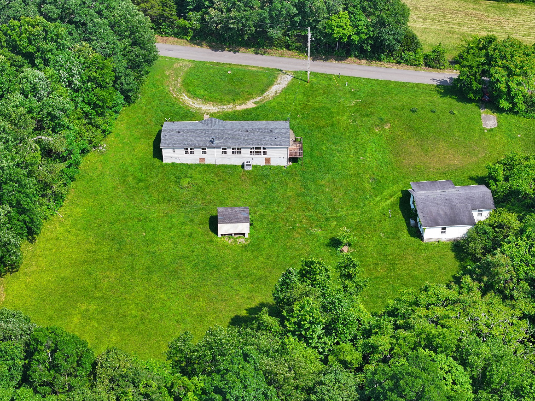 947 Buck Branch Road Charlotte, TN 37036 - Photo 8 of 37 Gallery Image 8