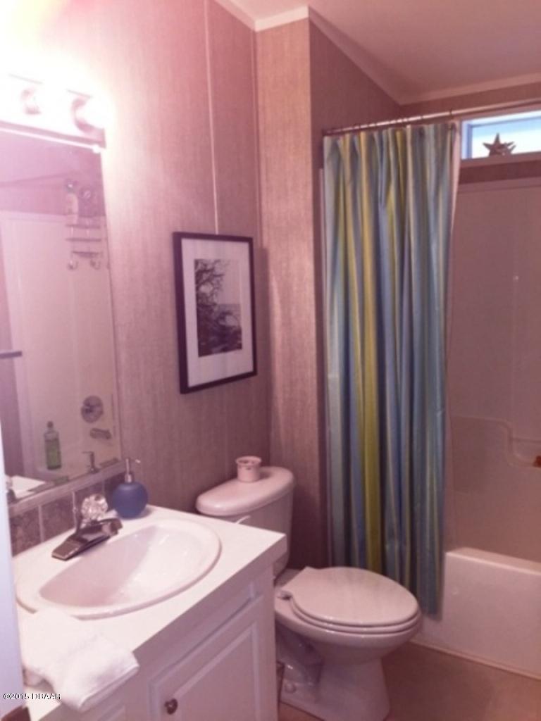 4357 Dolphin Way Edgewater, FL 32141 - Photo 21 of 25 spare bath