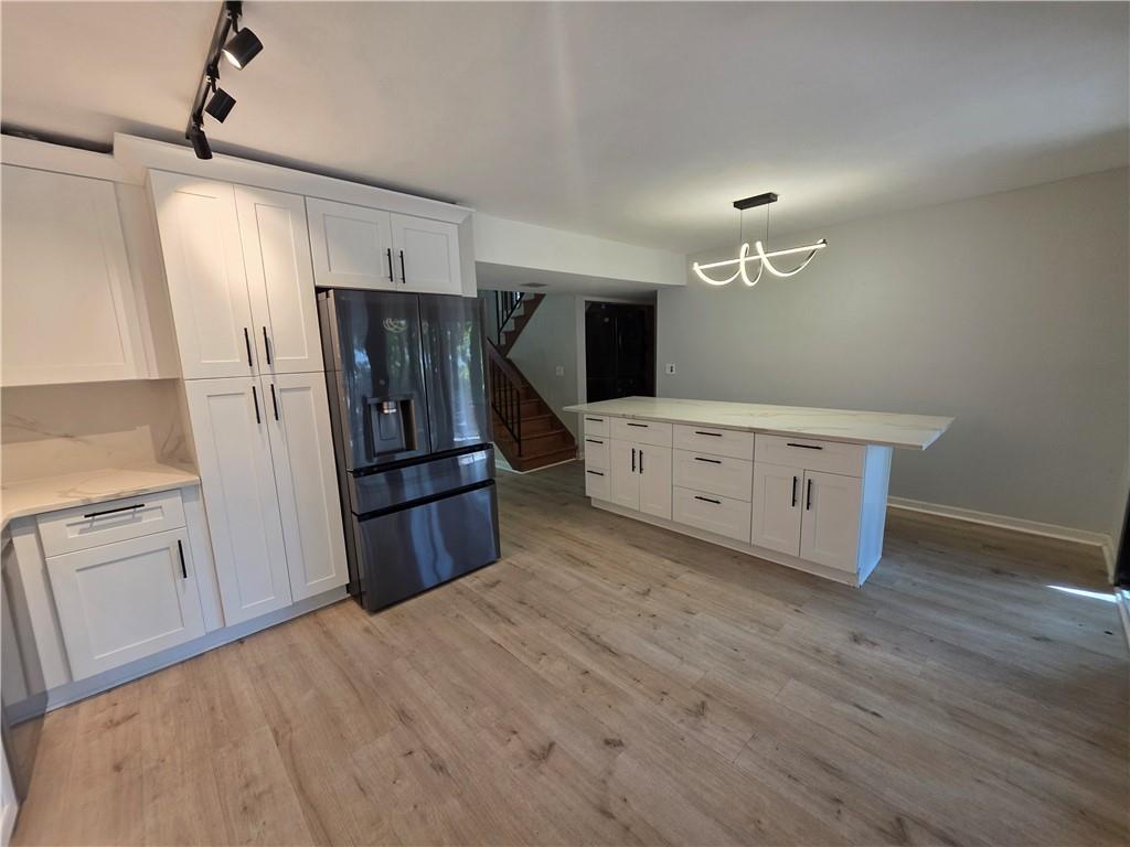 4694 Shallowford Road Roswell, GA 30075 - Photo 12 of 28 Gallery Image 12