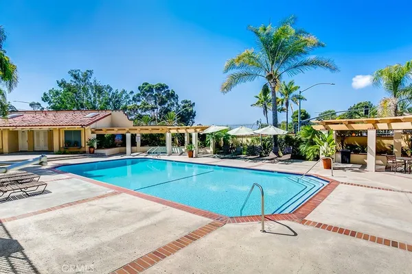 $4,975 | 34101 Via California, Unit 39, San Juan Capistrano, CA 92675