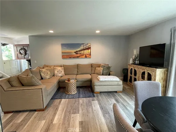 $4,975 | 34101 Via California, Unit 39, San Juan Capistrano, CA 92675