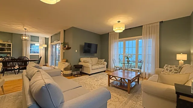 $1,200,000 | 20 Easy Street, Lubec, ME 04652